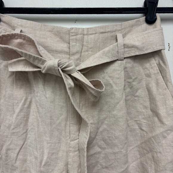 Uniqlo Belted Wide Leg Pants - Picture 4 of 9